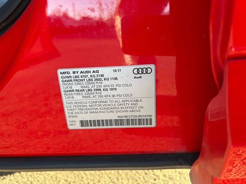 Used 2018 Audi Q3 2.0T Premium image 25