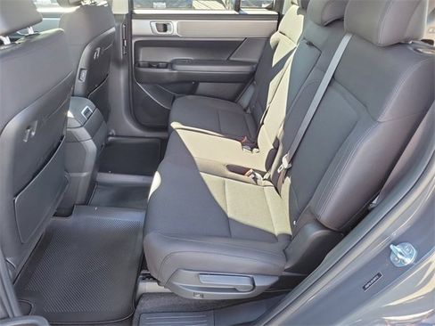 New 2026 Hyundai Santa Fe SE image 18