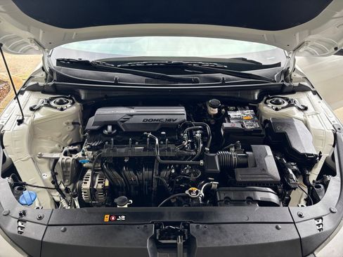 Used 2025 Kia K4 LXS FWD image 32