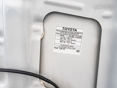 Certified 2016 Toyota Corolla S FWD image 31