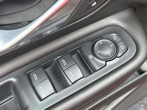 Used 2023 GMC Terrain SLT w/ Tech Package AWD/4WD image 23