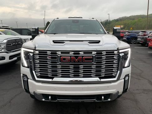 Certified 2024 GMC Sierra 2500 Denali w/ Denali Reserve Package AWD/4WD image 6