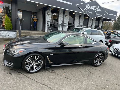 Used 2017 INFINITI Q60 3.0t w/ Premium Plus Package 3.0T image 2