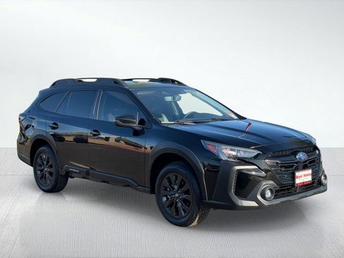 Used 2024 Subaru Outback Onyx Edition image 9