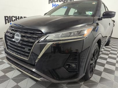Used 2024 Nissan Kicks SR w/ SR Premium Package