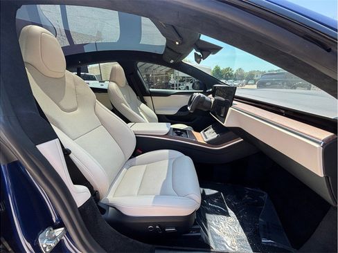 Used 2022 Tesla Model S Standard Range AWD/4WD image 41