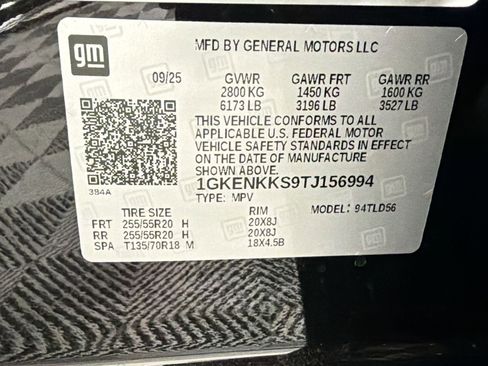 Used 2026 GMC Acadia Elevation w/ Elevation Premium Package image 18