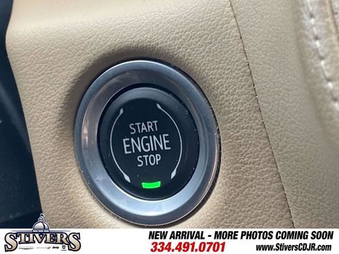 Used 2021 Chevrolet Suburban Premier RWD image 29