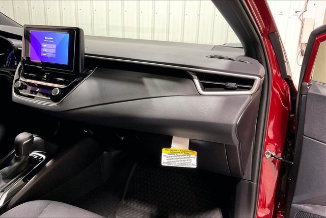 Certified 2026 Toyota Corolla SE FWD image 17