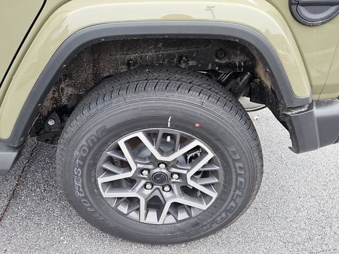 New 2026 Jeep Wrangler Unlimited Sahara AWD/4WD image 26