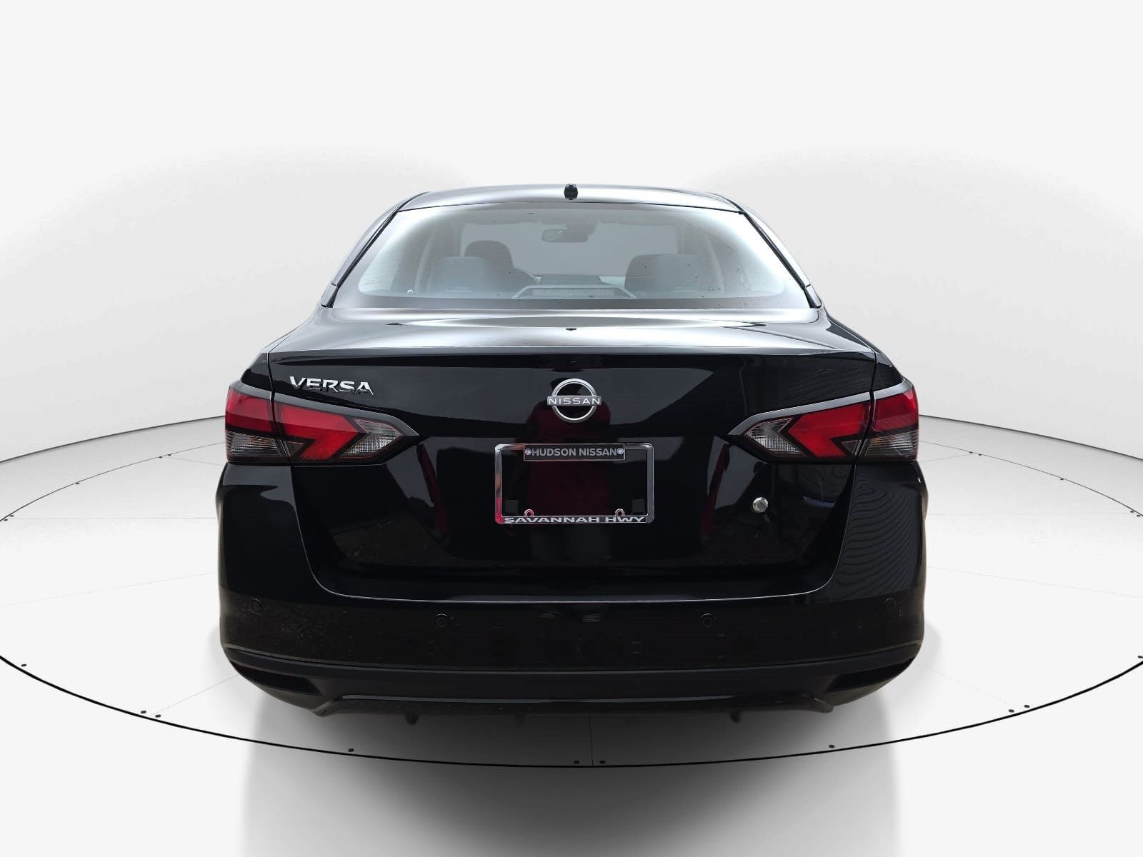 Used 2025 Nissan Versa S w/ Trunk Package FWD image 5