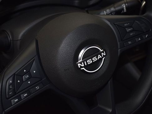 New 2025 Nissan Sentra S image 12