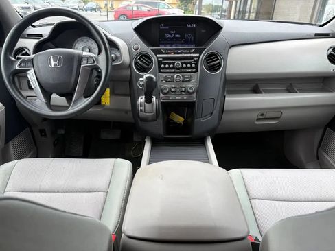 Used 2015 Honda Pilot EX image 11