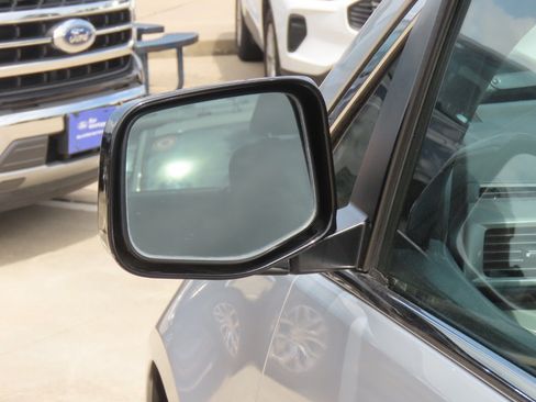 Used 2013 Honda Odyssey EX image 18