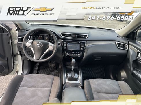 Used 2015 Nissan Rogue SV w/ SV Premium Package AWD/4WD image 28