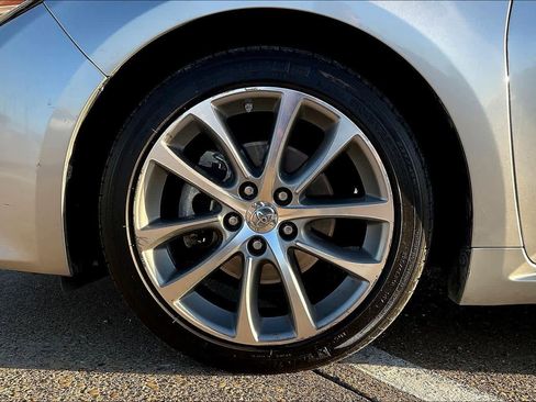 Used 2015 Toyota Avalon XLE Touring image 8