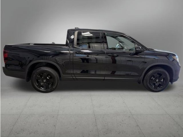 Certified 2024 Honda Ridgeline Black Edition image 5
