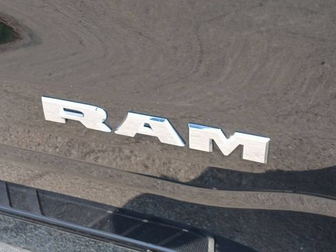 Used 2025 RAM 1500 Big Horn AWD/4WD image 30