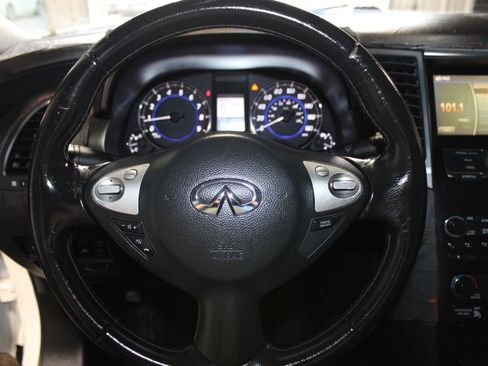 Used 2012 INFINITI FX35 2WD image 10