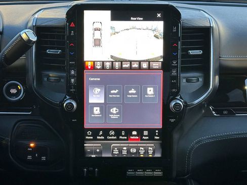 Used 2025 RAM 2500 Limited image 29