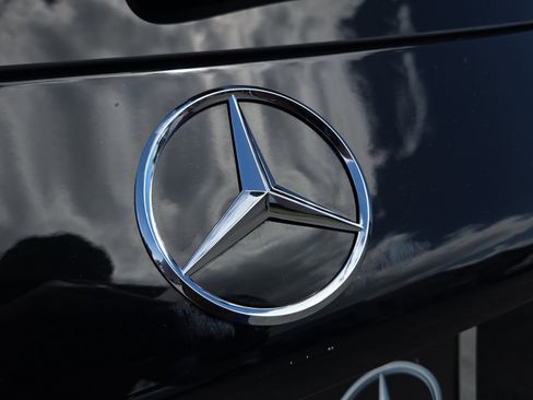 Certified 2022 Mercedes-Benz GLC 300 w/ AMG Line image 16