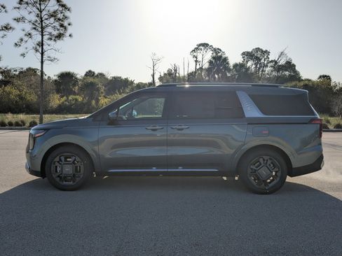 New 2026 Kia Carnival SX FWD image 8