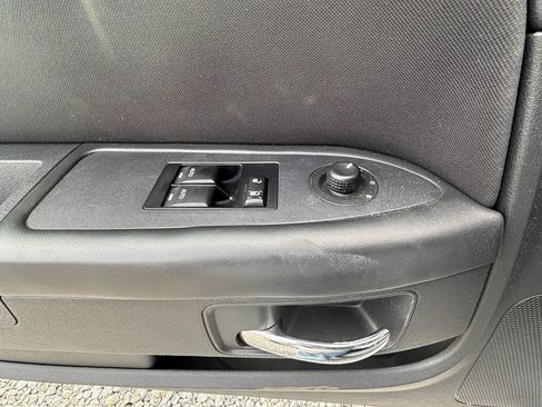 Used 2013 Dodge Challenger R/T RWD image 17