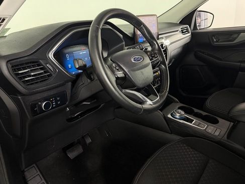 Used 2024 Ford Escape Active FWD image 19
