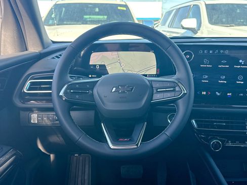 New 2026 Chevrolet Traverse Z71 w/ LPO, Floor Liner Package image 28