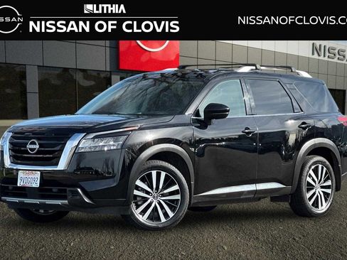 Certified 2024 Nissan Pathfinder Platinum w/ Cargo Package image 1
