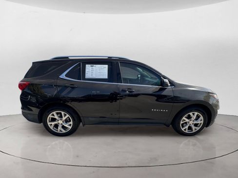 Used 2020 Chevrolet Equinox LT FWD image 3