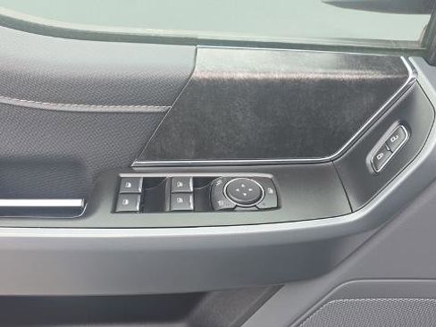 Certified 2022 Ford F150 XLT w/ Equipment Group 302A High image 15