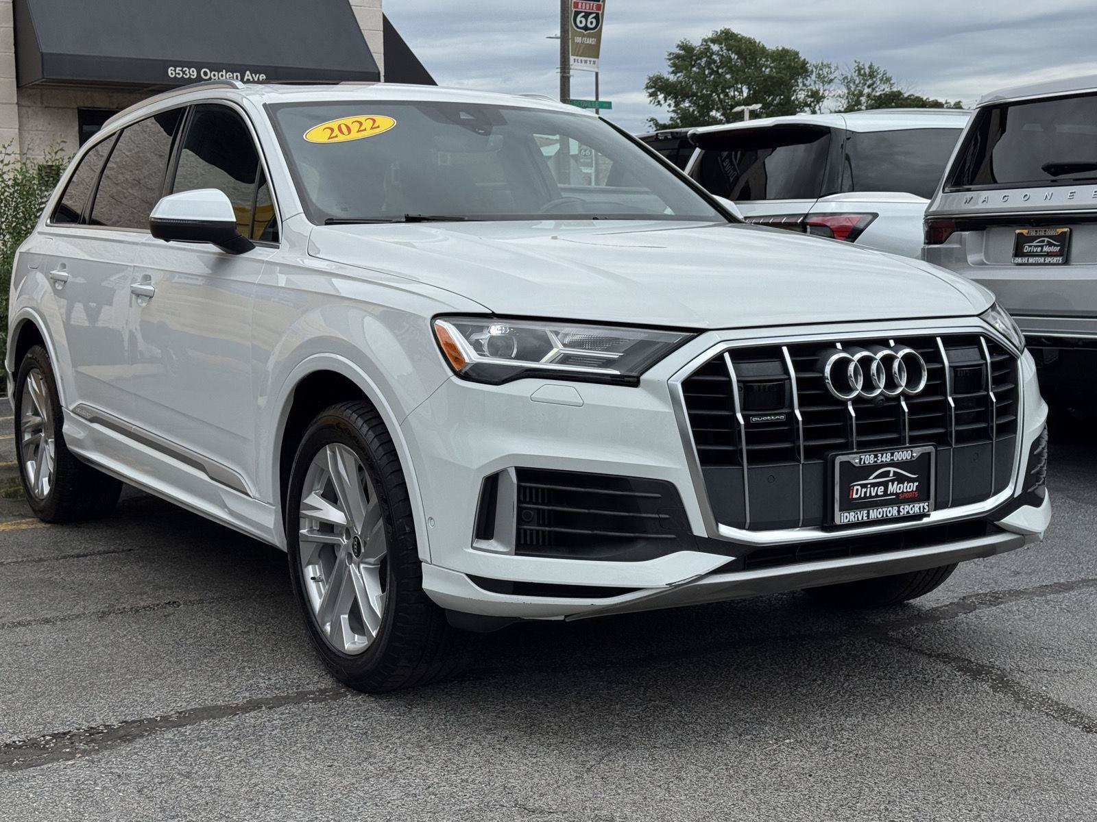 Used 2022 Audi Q7 3.0T Premium Plus w/ Premium Plus Package AWD/4WD image 18
