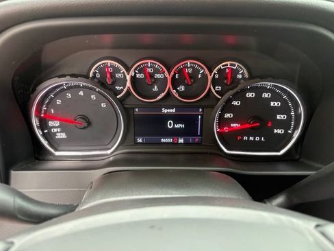 Used 2021 Chevrolet Silverado 1500 LTZ AWD/4WD image 15