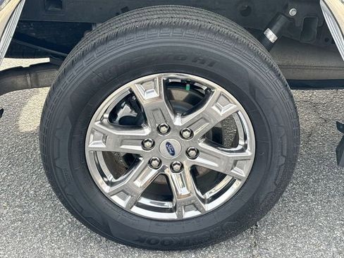 Used 2023 Ford F150 XLT w/ Equipment Group 302A High image 11