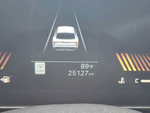 Used 2025 Kia K4 FWD image 23