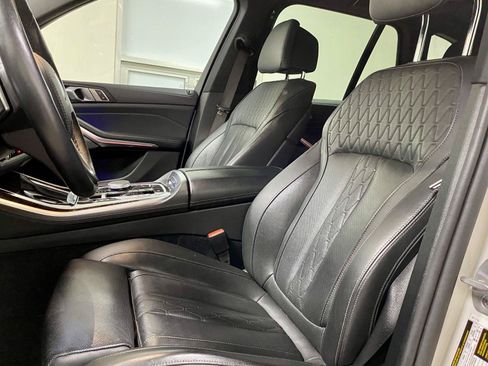 Used 2025 BMW X5 xDrive50e AWD/4WD image 14