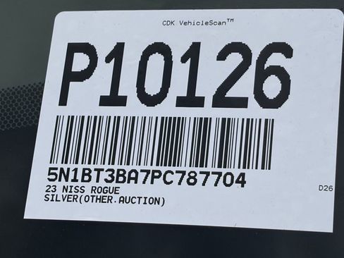 Used 2023 Nissan Rogue SV image 34