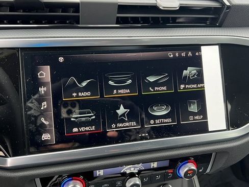 New 2025 Audi Q3 2.0T Premium image 21