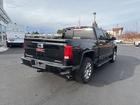 Used 2017 GMC Sierra 1500 Denali image 5