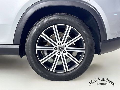 Used 2024 Mercedes-Benz GLE 350 4MATIC image 39