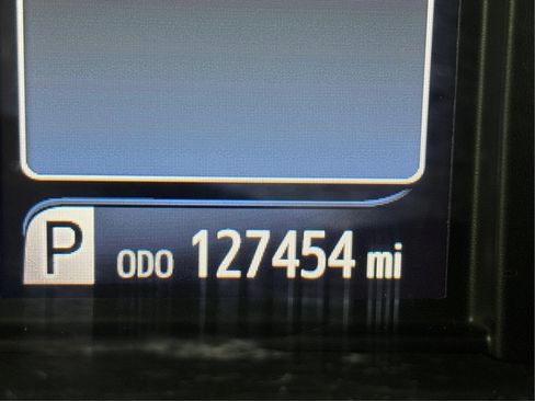 Used 2015 Toyota Sienna XLE w/ XLE Navigation Package AWD/4WD image 48