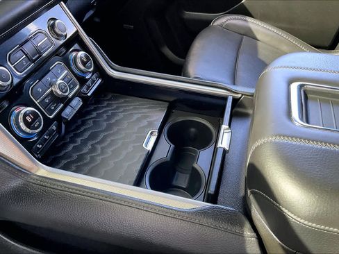 Certified 2023 GMC Yukon Denali image 14