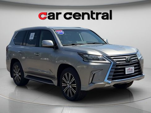 Used 2018 Lexus LX 570 4WD w/ Luxury Package image 7