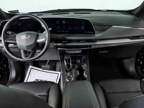 Certified 2025 Cadillac XT4 Premium Luxury FWD image 15