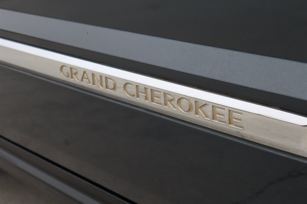 Used 2007 Jeep Grand Cherokee Limited RWD image 10