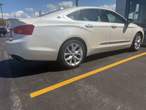 Used 2014 Chevrolet Impala LTZ FWD image 2