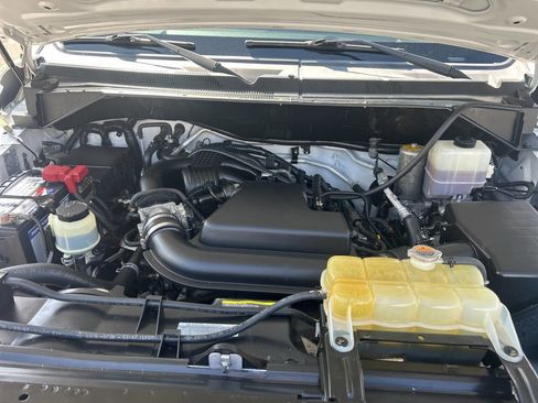 Used 2019 Nissan NV 1500 SV image 15