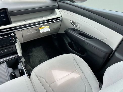 New 2026 Hyundai Tucson Blue SE image 20