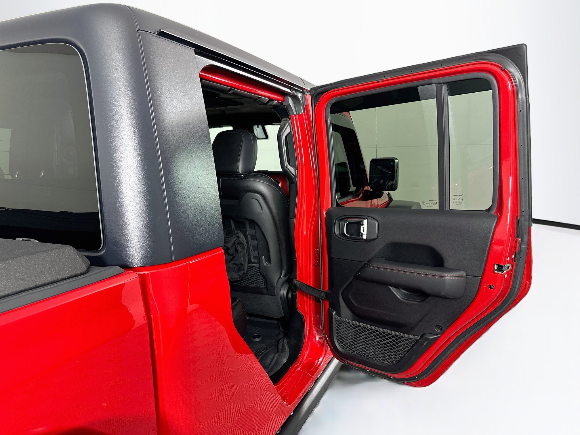 Used 2021 Jeep Gladiator Rubicon AWD/4WD image 29